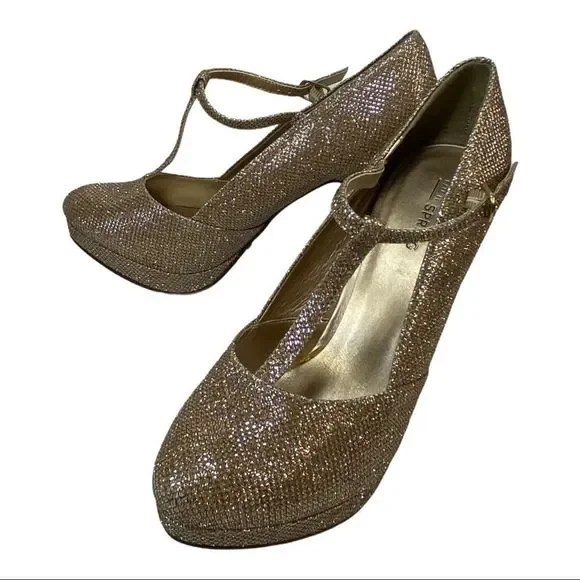 Call it Spring Sparkly Platform Pump - Picture 4 of 14